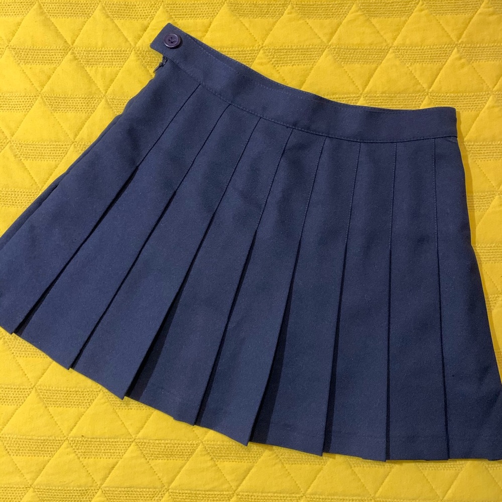 American Apparel school girl skirt